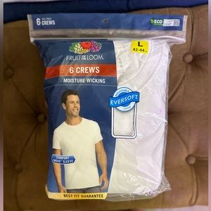 Fruit of the Loom 6 count White crew neck tshirts Size Large